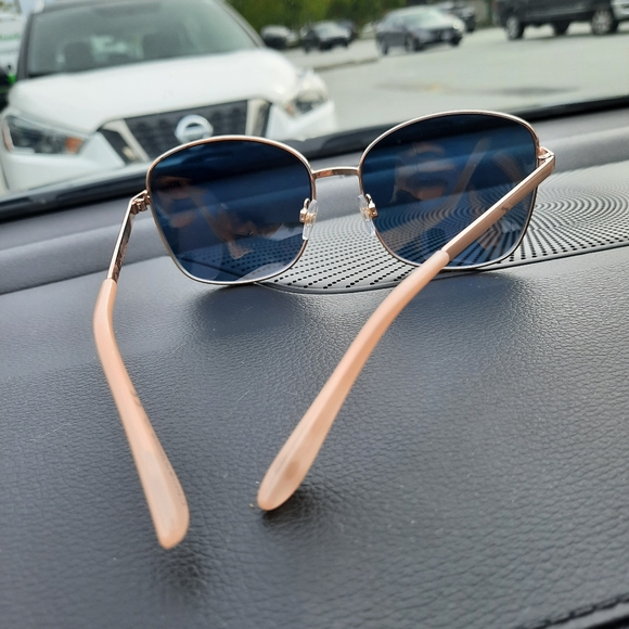 Sunglasses, Nine West - Picture 4 of 7